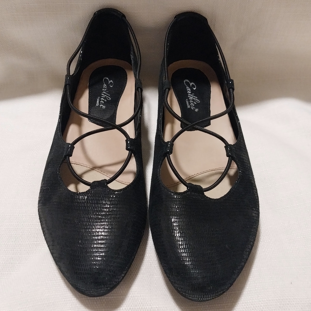 Earthies Essen Black Shimmer Embossed Reptile Print Leather Flats